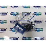Болт DOOSAN DX300LCA S2215266 Болт DOOSAN DX300LCA S2215266